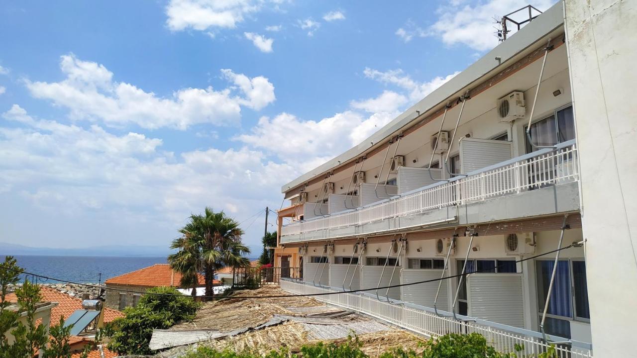 Poulea Rooms Kalamata Bagian luar foto