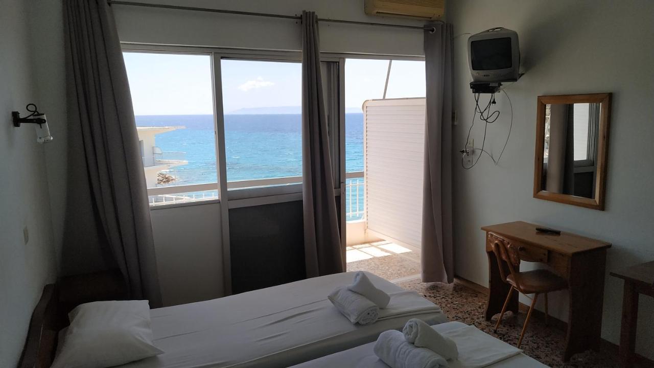 Poulea Rooms Kalamata Bagian luar foto