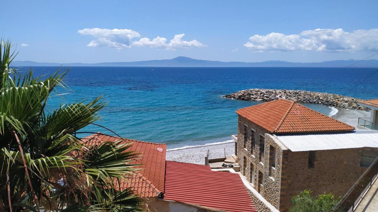 Poulea Rooms Kalamata Bagian luar foto